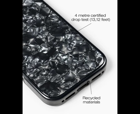 IDEAL OF SWEDEN Pearlised Case MagSafe iPhone 16 Black